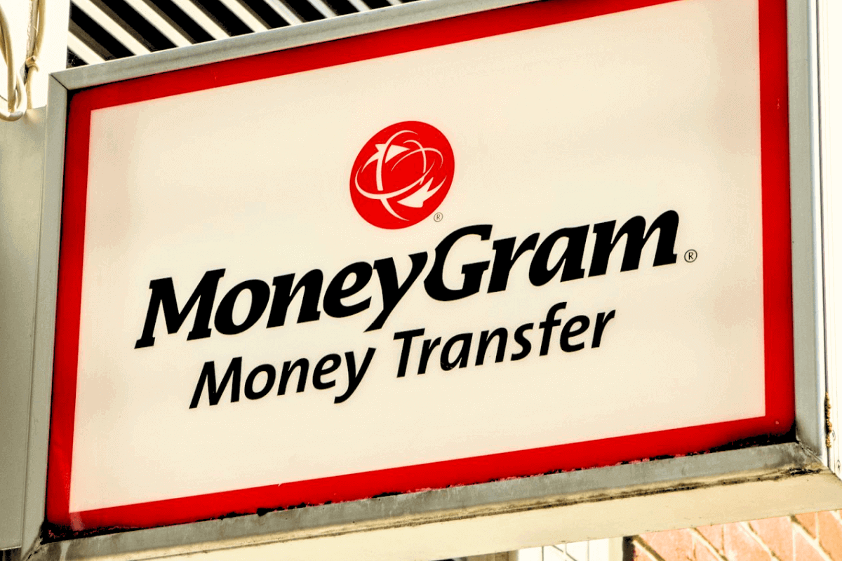 Топ-10 лучших сервисов для международных переводов в 2023 году: MoneyGram