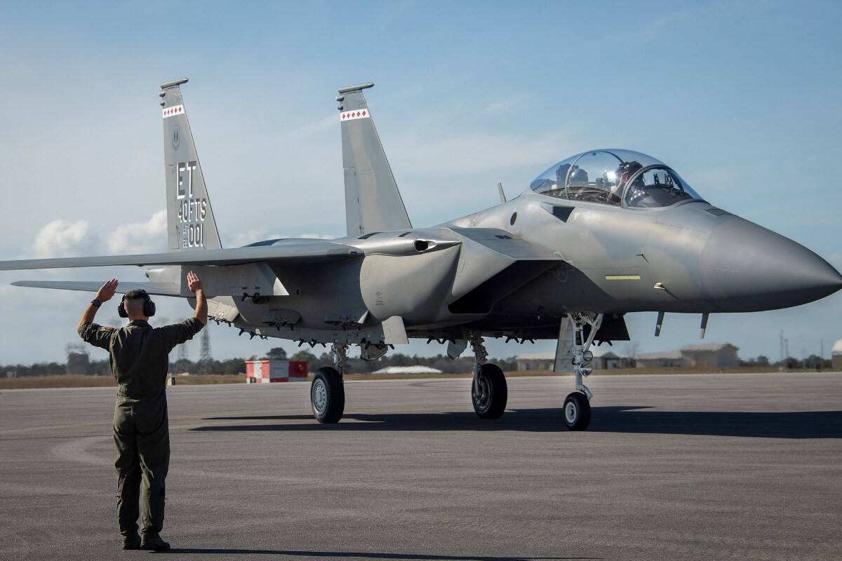 5. McDonnell Douglas F-15EX Strike Eagle: 87,7 млн ​​долларов