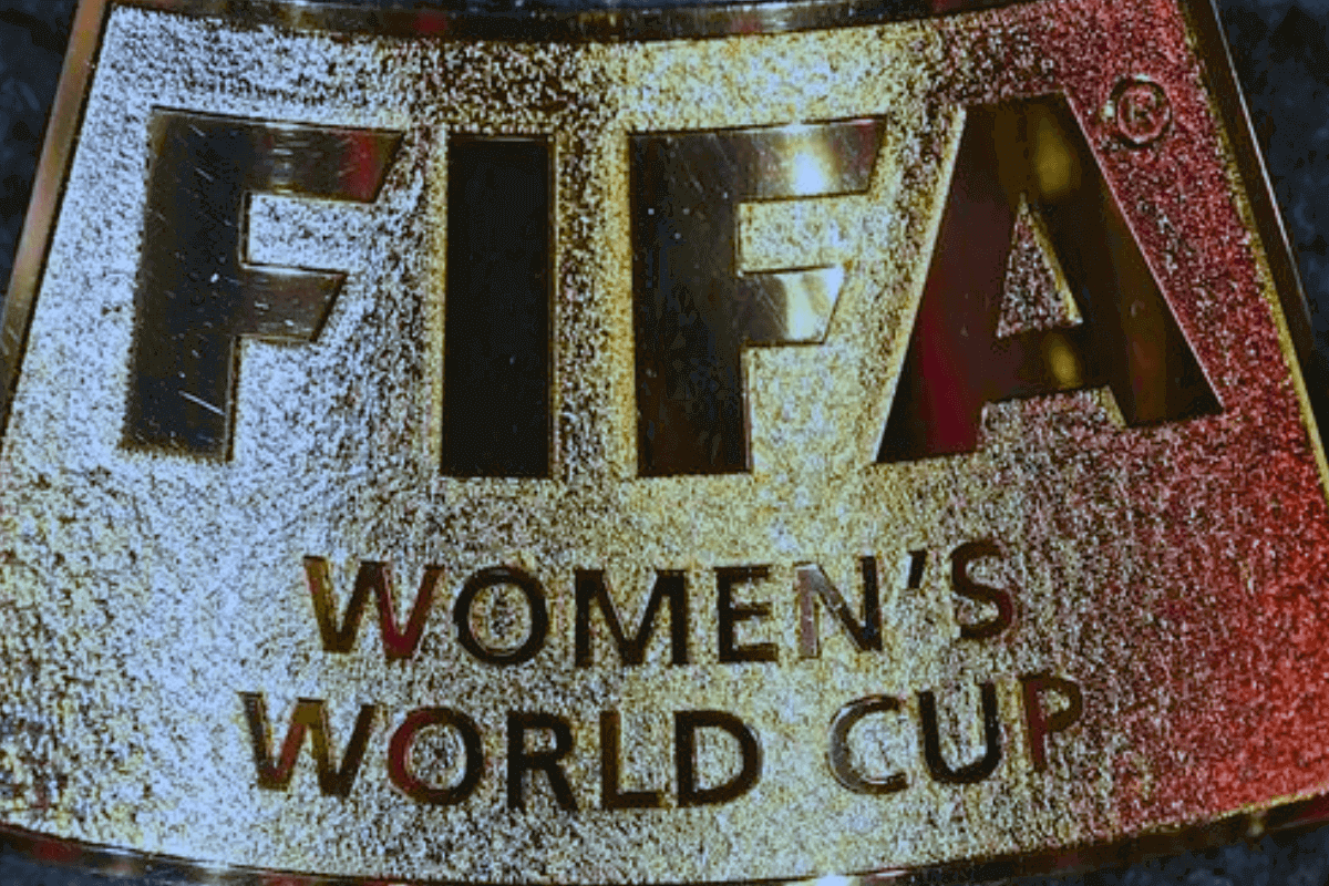 20 июля - 20 августа: Чемпионат мира по футболу среди женщин