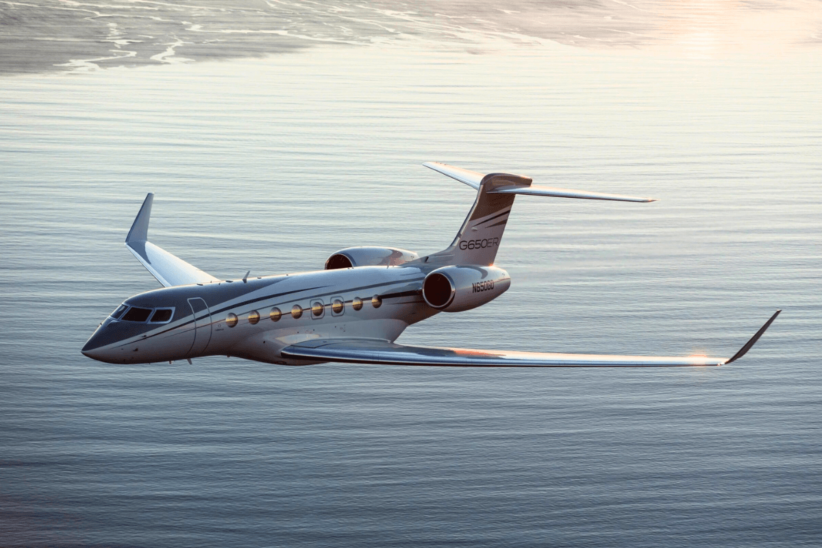 Топ-10 самых быстрых частных самолетов: Gulfstream G650ER