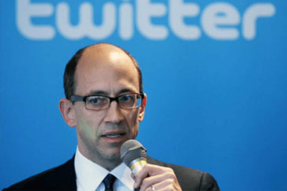 Дик Костоло (Dick Costolo) — CEO компании Twitter с октября 2010 года по <a href='/tag/june' target='_blank' title='Новости и статьи про Июнь'>Июнь</a> 2015 года и её бывший COO